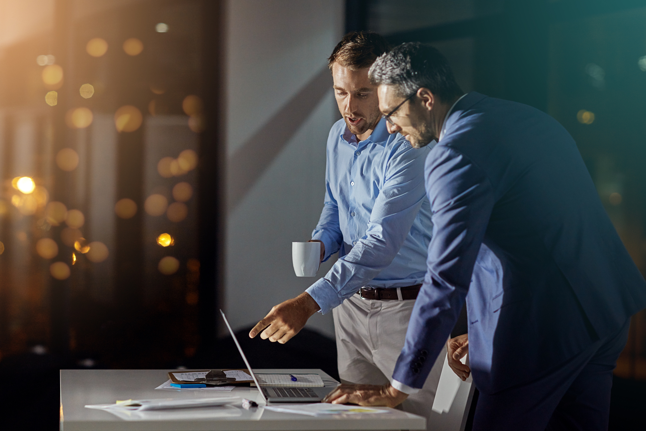Consulting CFO advises business leader